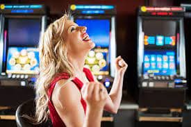 jackpot play football market selection and live scores display